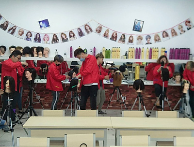 常州艾尼斯美妝中心 專業(yè)化妝培訓(xùn)，卓越教學(xué)環(huán)境成就彩妝夢想